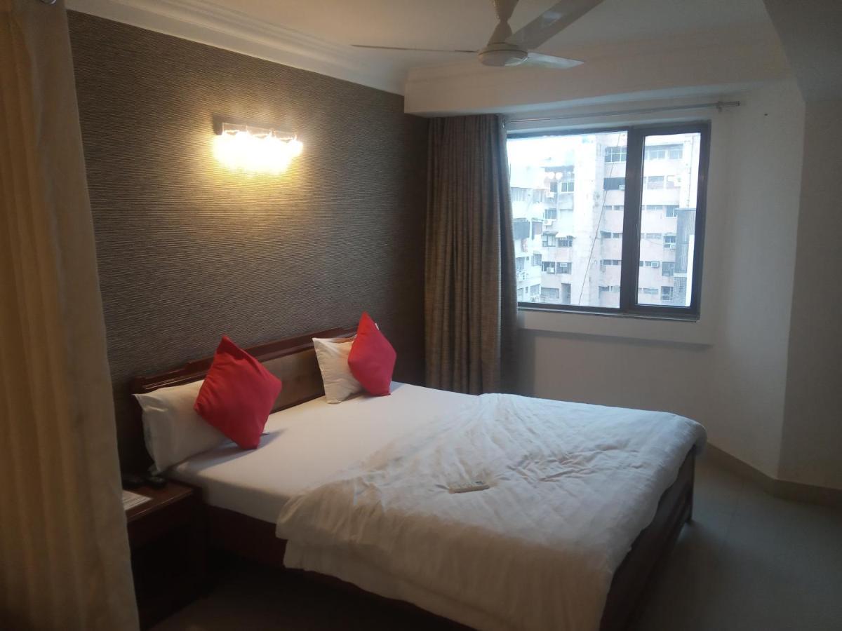 Hotel Apex Αχμπανταμπάντ Εξωτερικό φωτογραφία